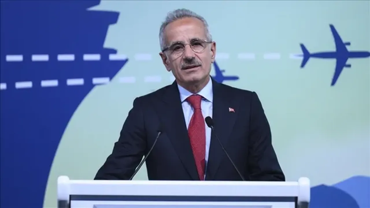 Bakan Uraloğlu-4