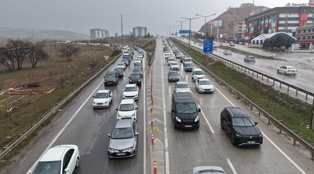 Bayram Dönüş Trafik Yoğunluk (2)