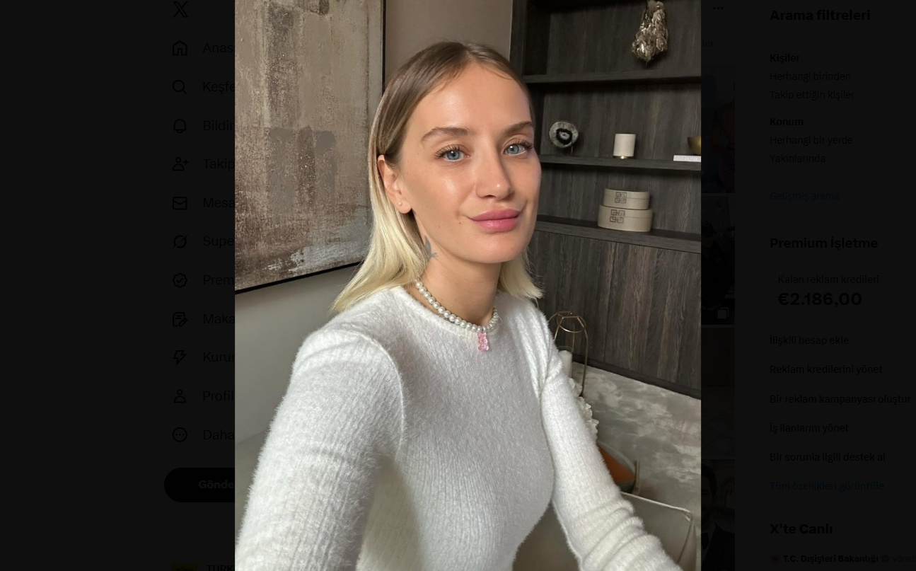 Didem Soydan (1)