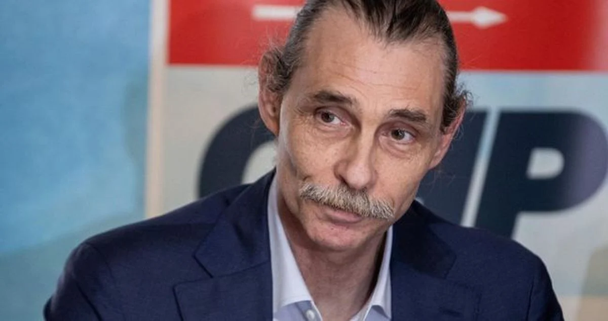Erdal Beşikçioğlu-1