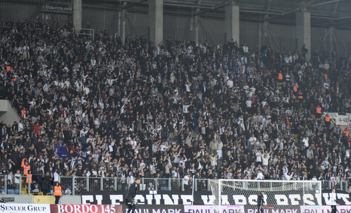 Gençlerbirliği Beşiktaş Tribün 2