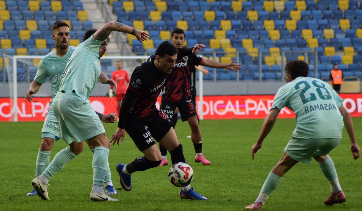 Gençlerbirliği Kayserispor Cihan Çanak 3