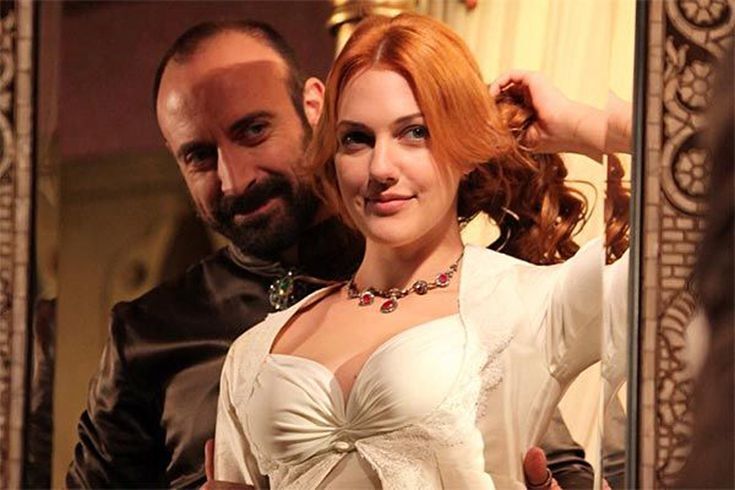 Halit Ergenc Ve Meryem Uzerli 15 Yil Sonra Ayni 19645573 8059 Amp