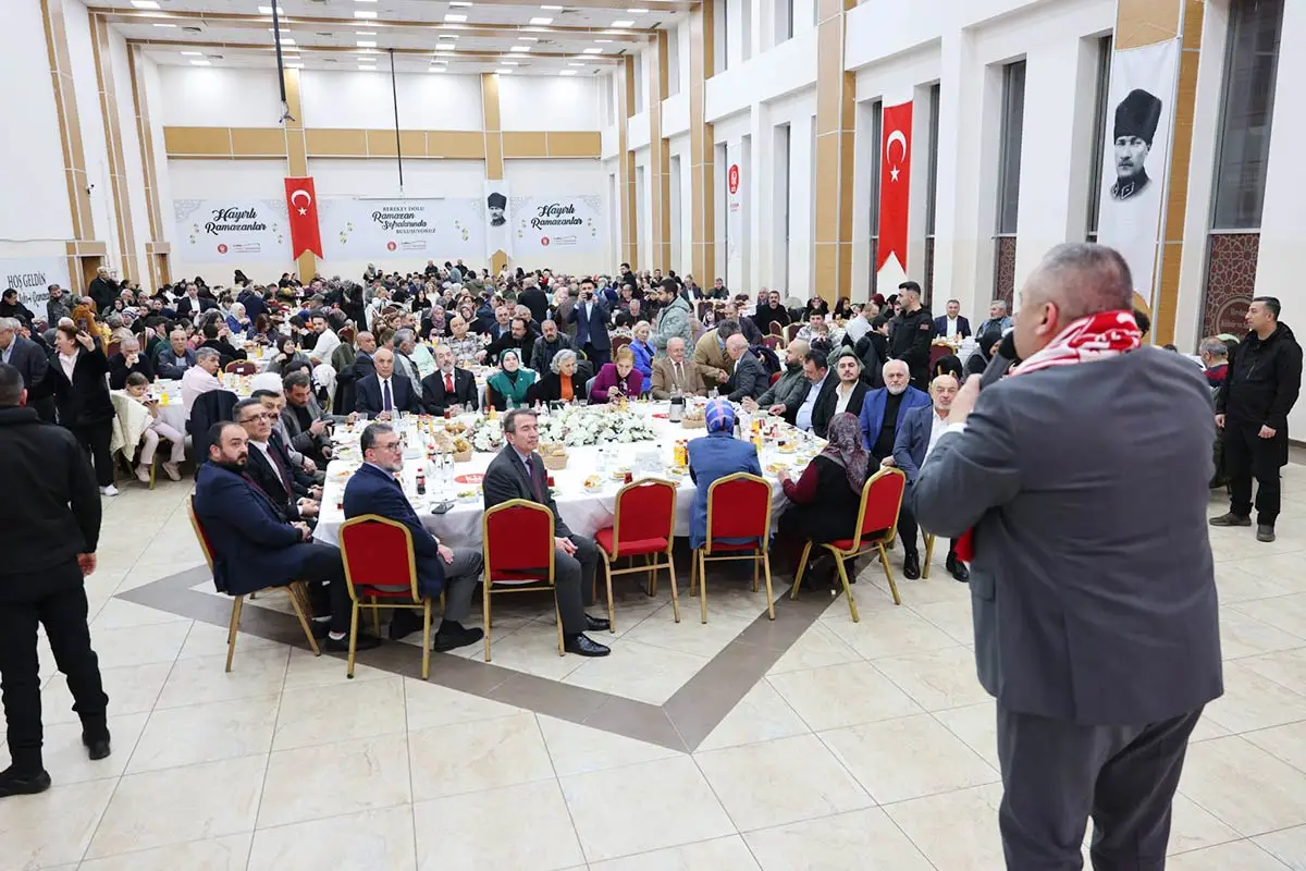 Kecioren Bld Mesut Ozarslan Sivaslilar Iftar 07032026 9 Ibi8Nljk