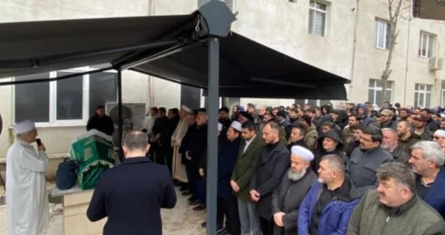 Kubra Karaarslanin Babasi Kimdir