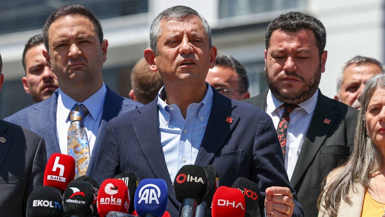 Ozgur Ozel Den Hakkinda Sorusturma Baslatilmasina Iliskin Aciklama