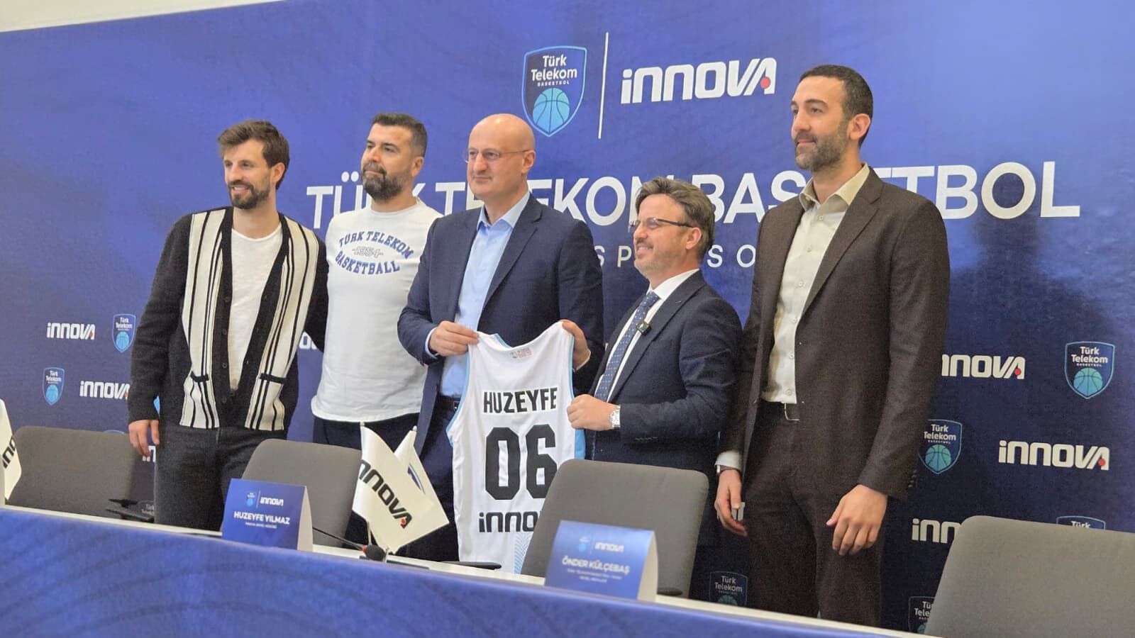 Türk Telekom Basket (1)