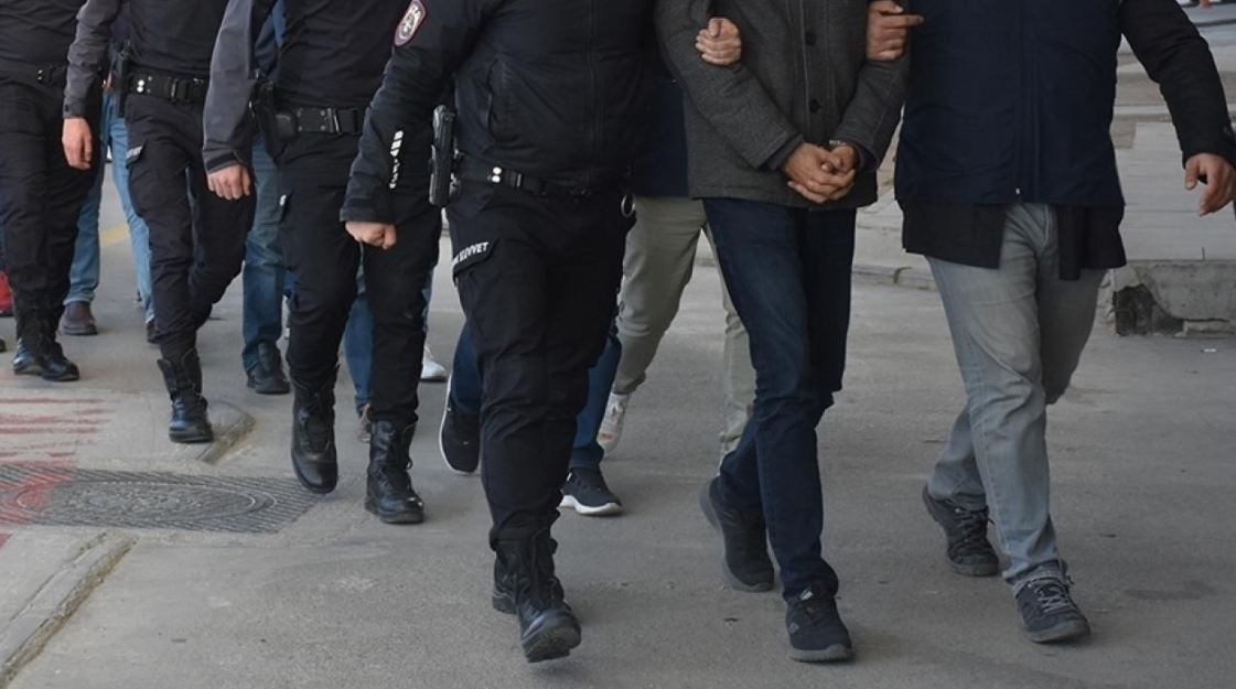 13 Ilde Fetö Operasyonu