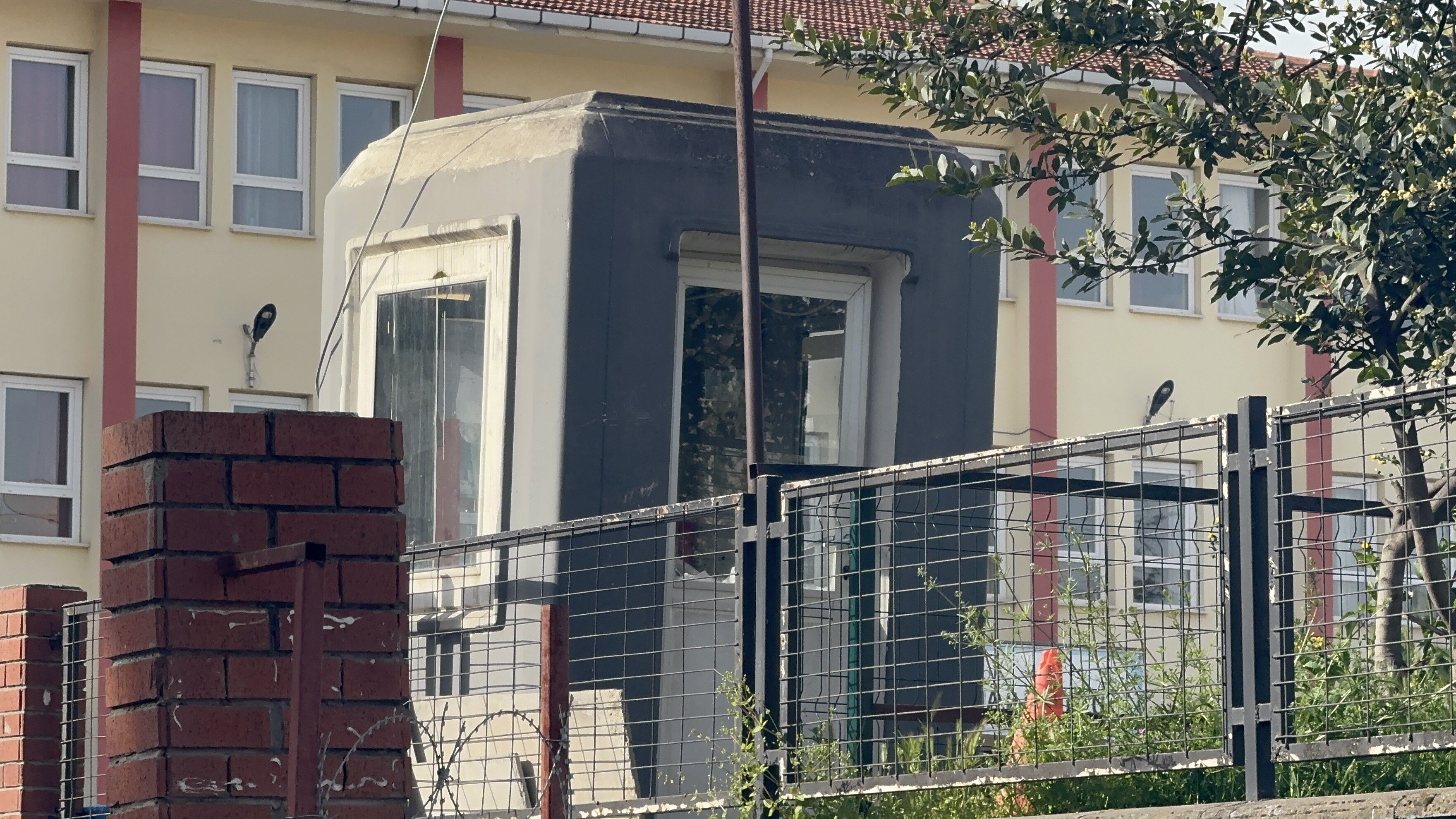A W684787 03