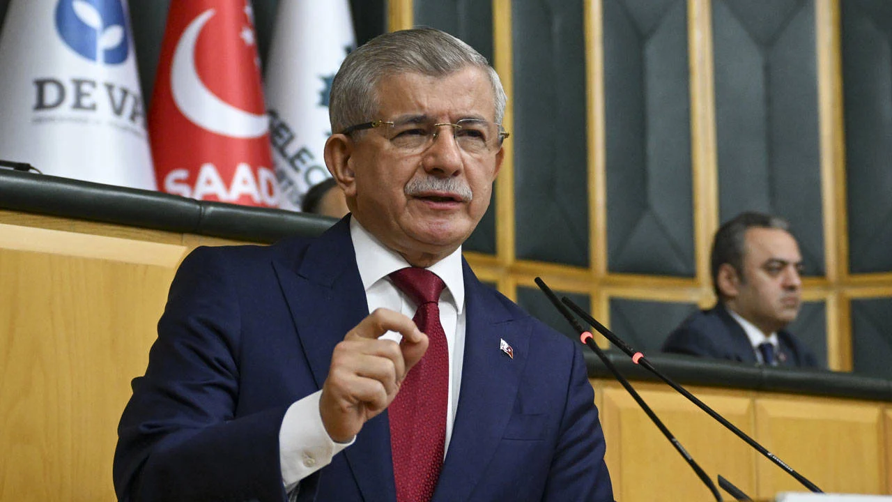 Ahmet Davutoğlu-5