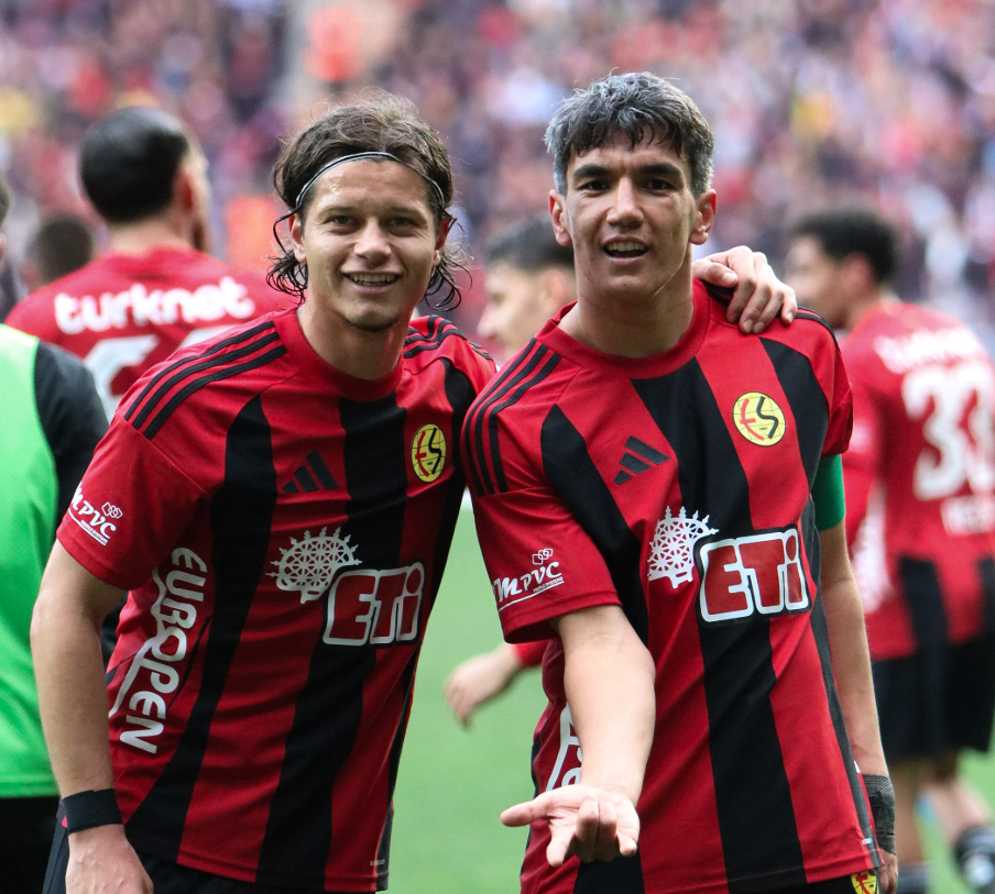 Akın Akman Eskişehirspor