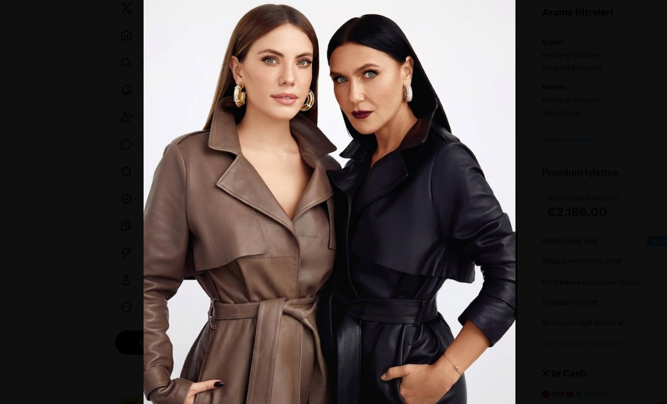 Eda Ece Ve Şevval Sam (2)