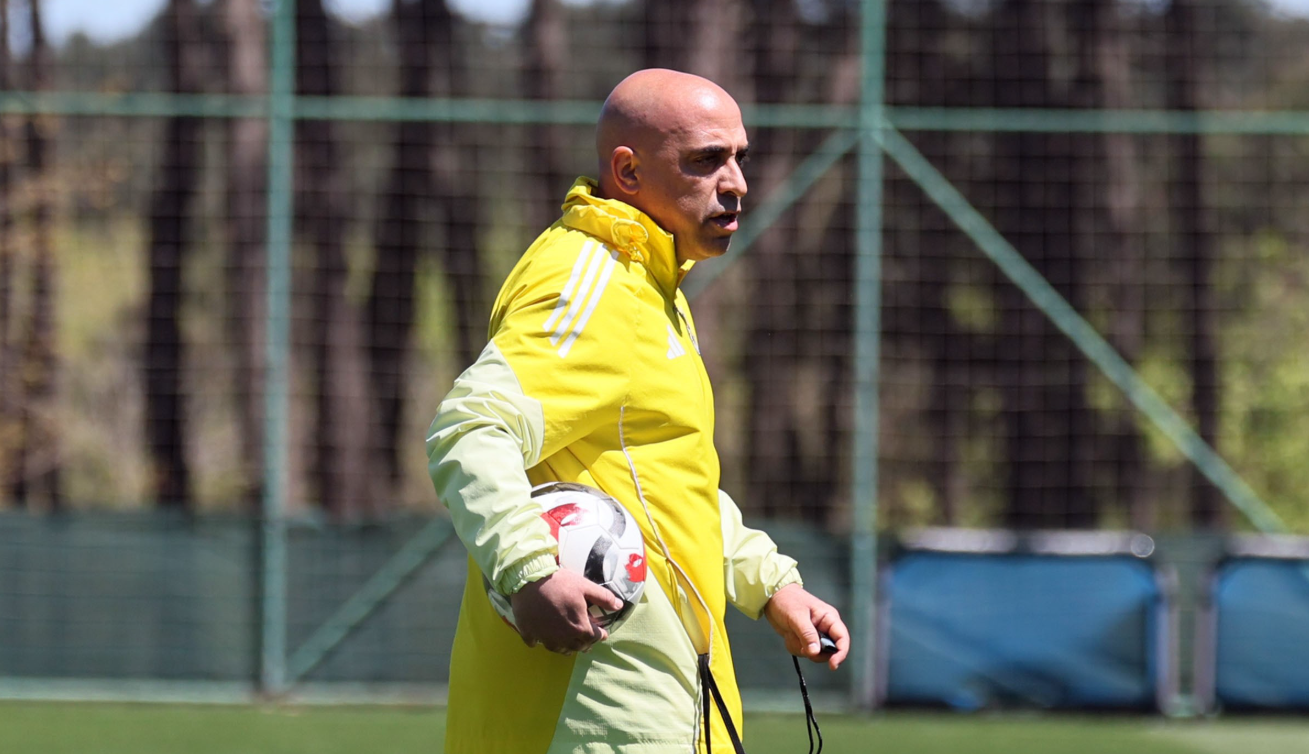 Fenerbahçe Antrenman Zeki Murat Göle
