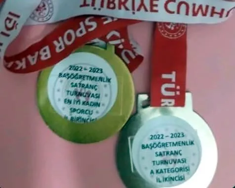 Feyza Keskin2