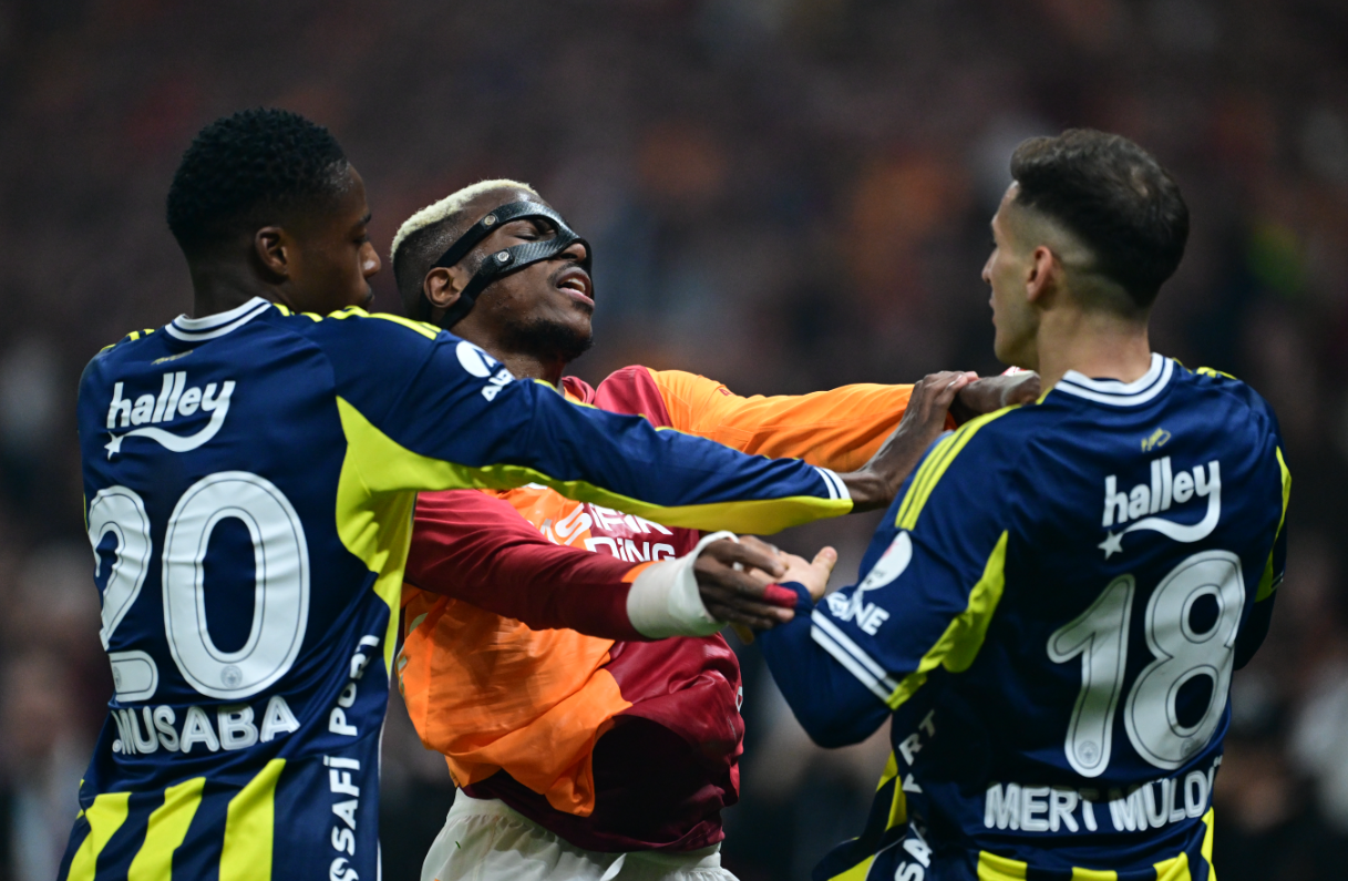 Galatasaray Fenerbahçe Derbi Osimhen Mert Müldür