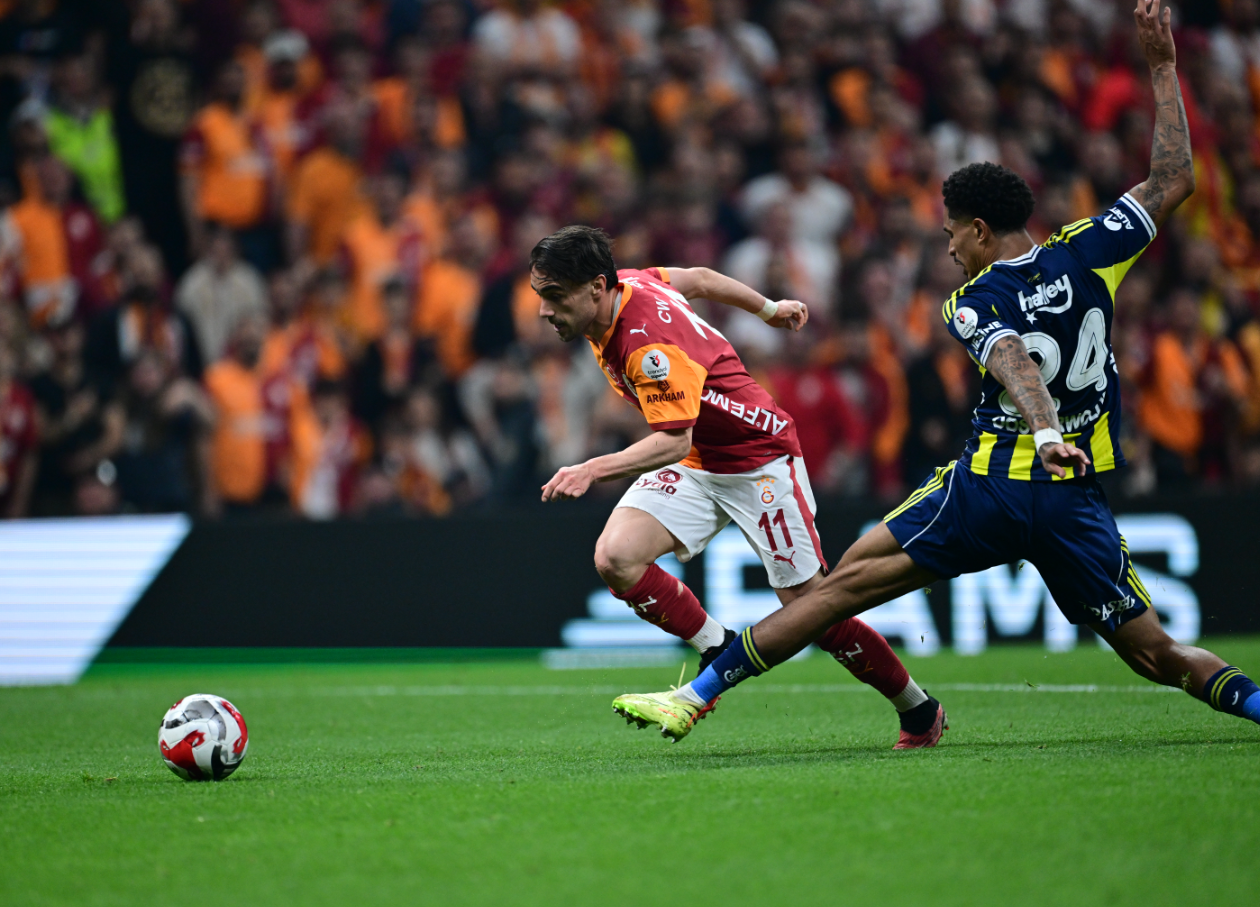 Galatasaray Fenerbahçe Derbi Yunus Akgün 2