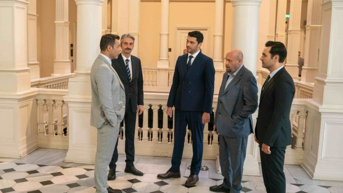 Kızılcık Şerbeti Domuz Eti Sahnesi (2)