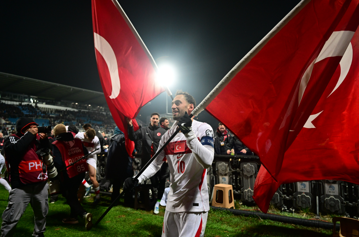 Kosova Türkiye A Milli Takım Hakan Çalhanoğlu 2