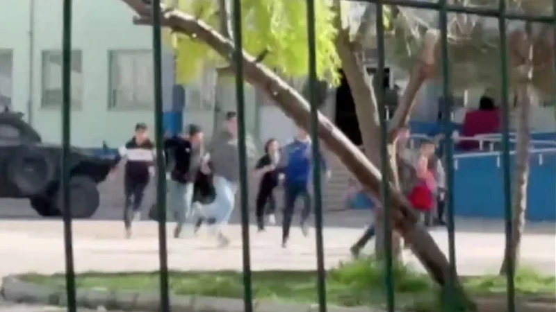 Sanliurfa Da Hangi Lisede Silahli Saldiri Oldu Okulda Ogrenciler Yaralandi Mi