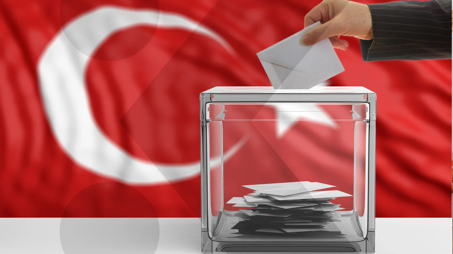 Siyasi Parti Uyesi Memur Kamulu