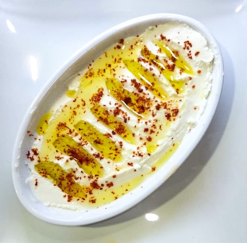 Tuzlu Yogurt