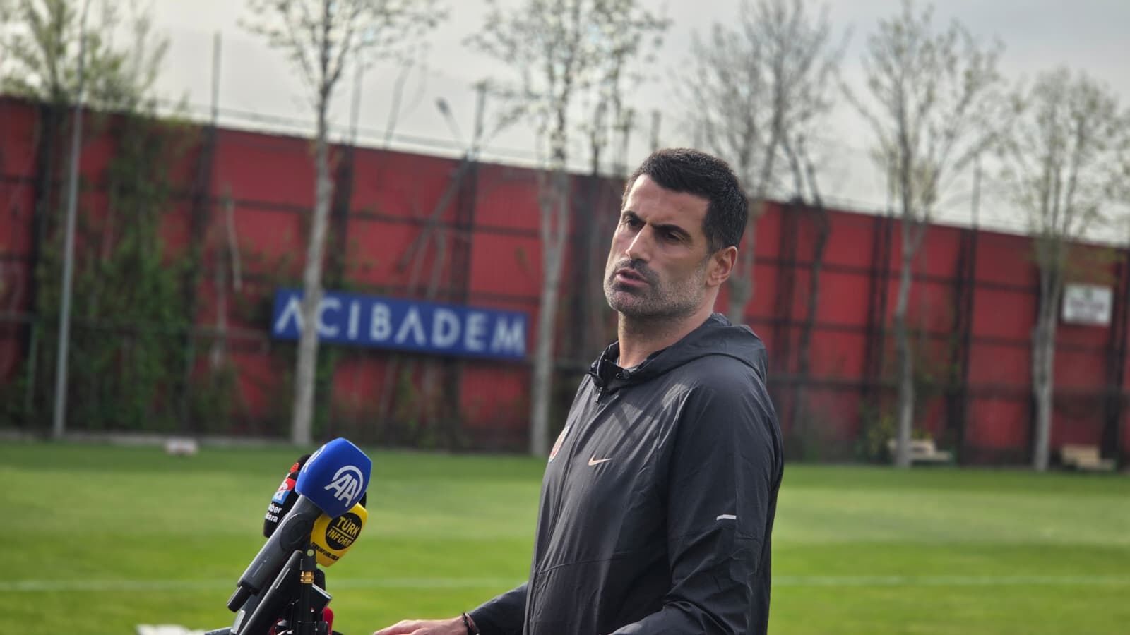 Volkan Demirel (2)