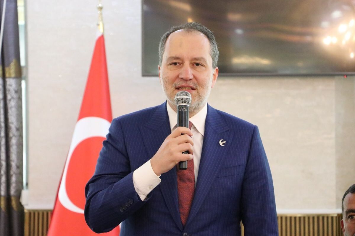 Yeniden Refah Partisi Lideri Erbakan Dan Secim Calismalari Hakkinda Kritik Adim