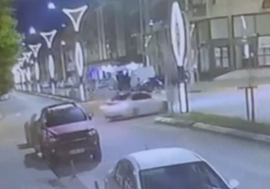 Kavşakta drift şovu pahalıya patladı!
