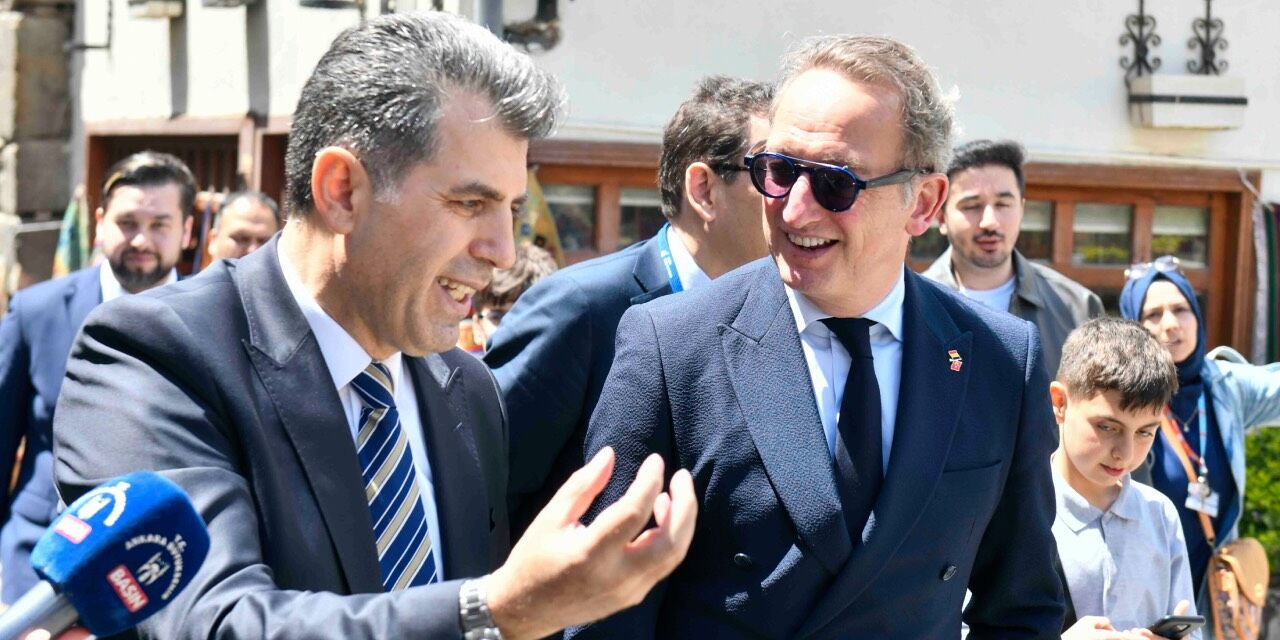 Boris Dilliès Ankara Kalesi'ne Hayran Kaldı3
