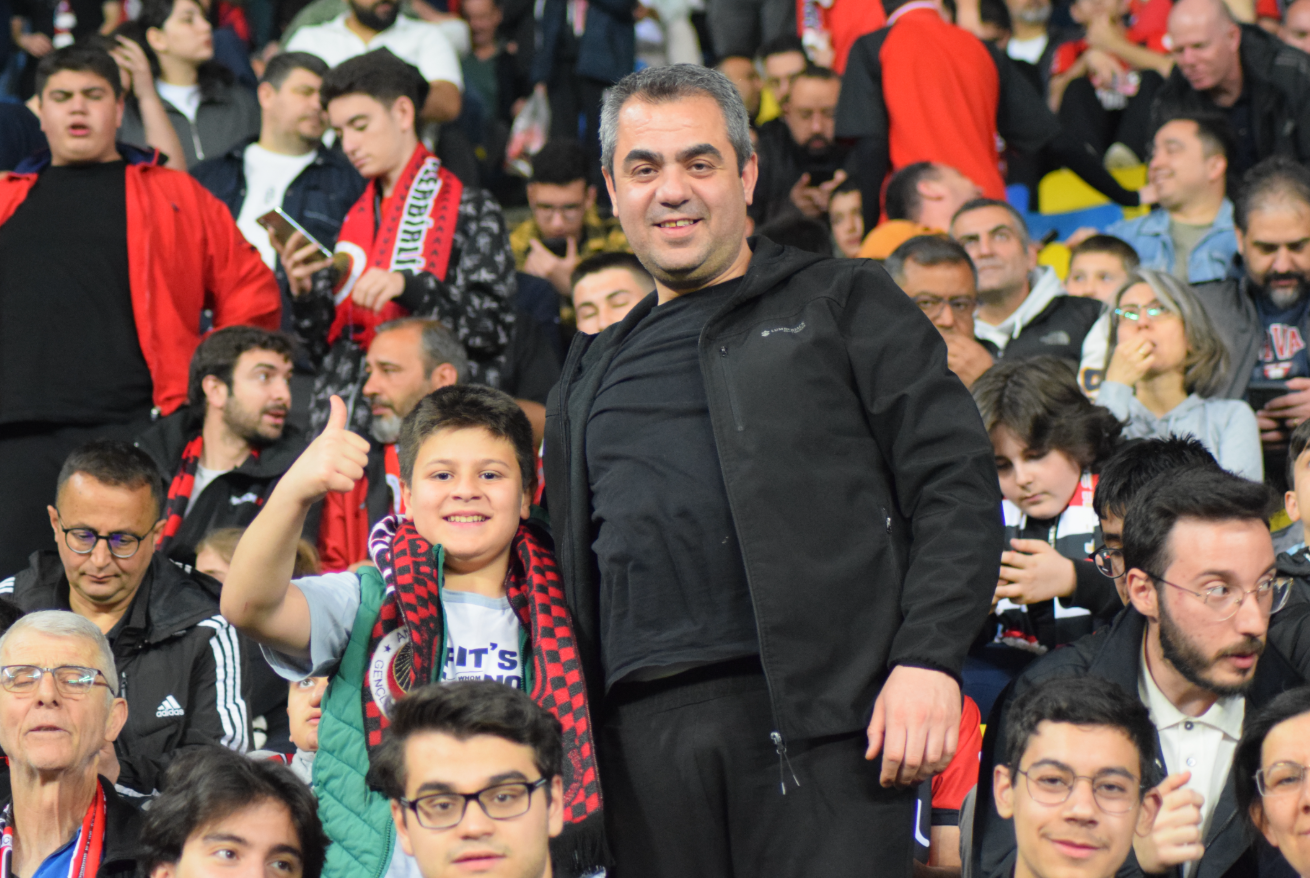 Gençlerbirliği Kasımpaşa Türkinform Taraftar (5)