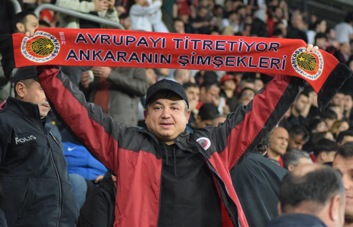 Gençlerbirliği Kasımpaşa Türkinform Taraftar (55)