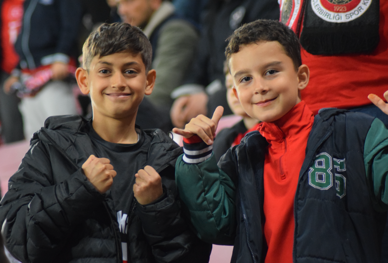 Gençlerbirliği Kasımpaşa Türkinform Taraftar (61)