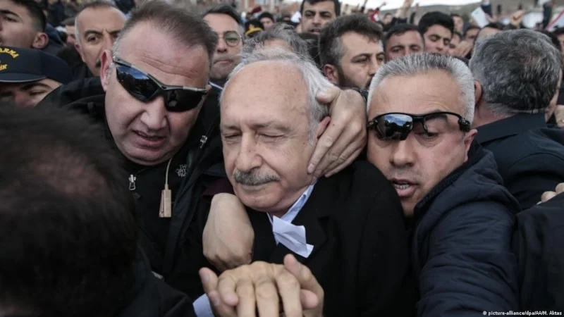 Kılıçdaroğlu Ile Helalleşti