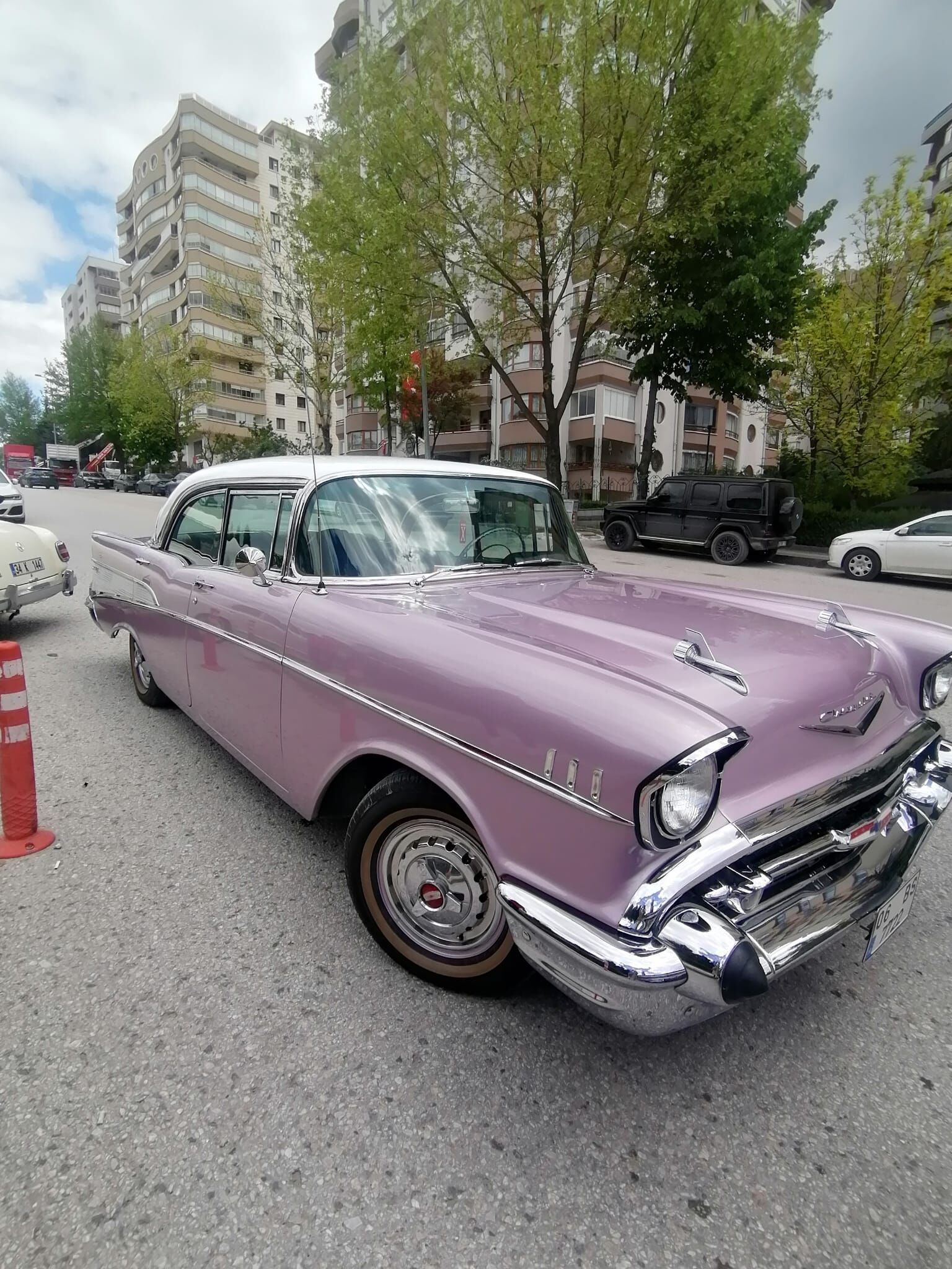 Klasi̇k Otomobi̇l (3)