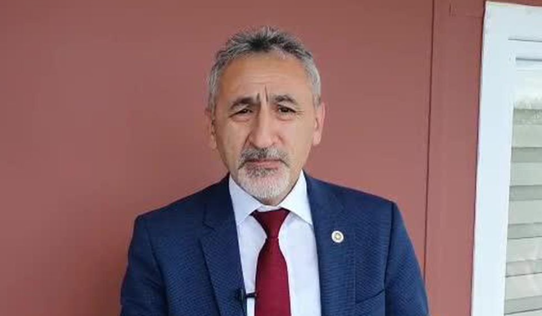 Mustafa Adıgüzel 3