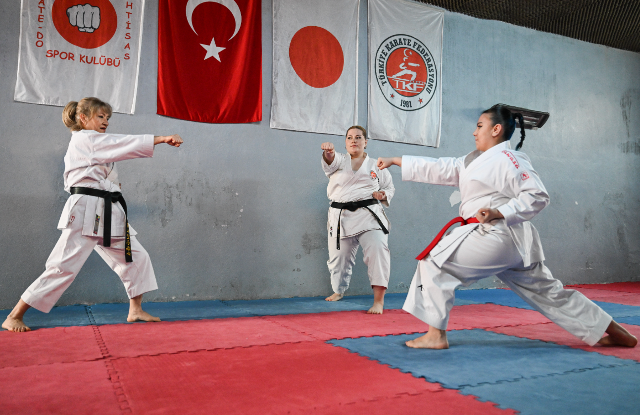 Üç Kuşak, Anneler Günü’nde Tatamide Bir Araya Geldi 3