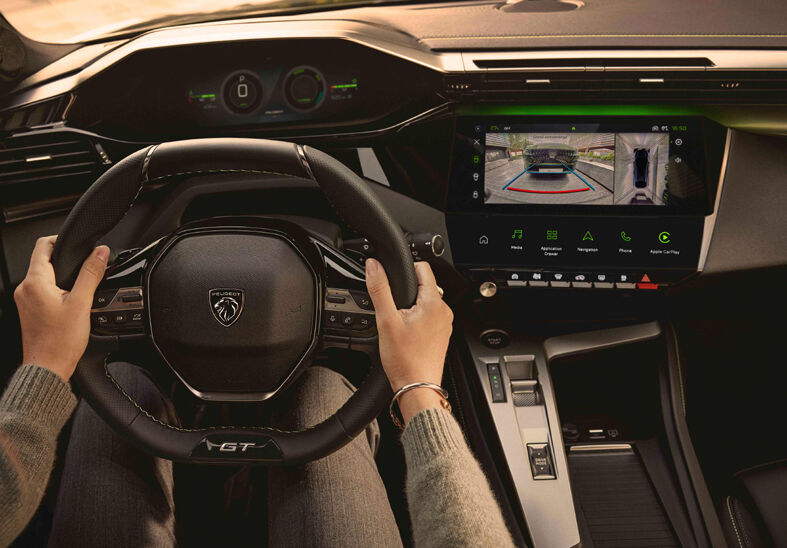 Yeni̇ Peugeot 408 4