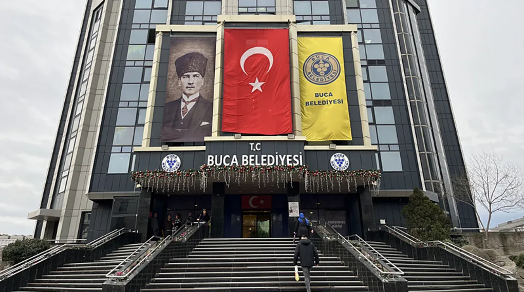 1020X570 Chpli Buca Belediyesine Yolsuzluk Operasyonu 25 Supheli Gozaltinda Detaylar A Haberde 1770284017385