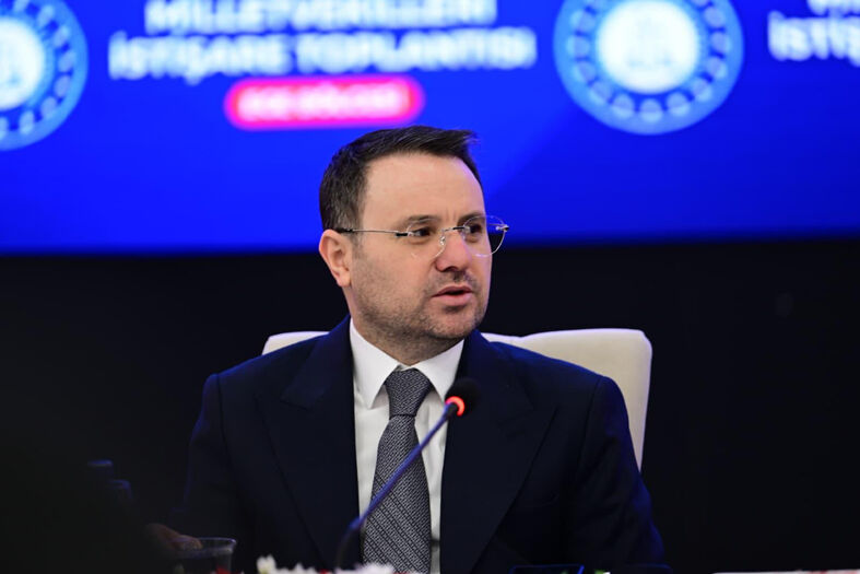 Akin Gurlek-3