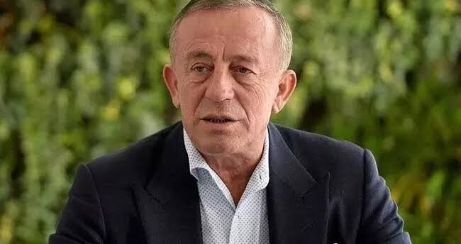 Ali Ağaoğlu Kim