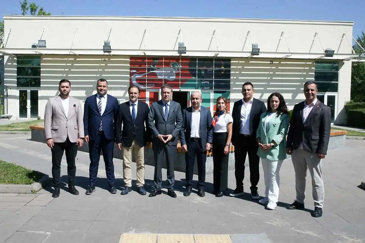 Ankara Futbolu Icin Onemli Imza 12062026 Iha 1 Eyiagxkf