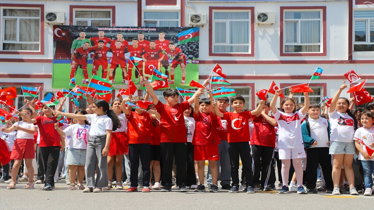 Azerbaycan Çocuklar Milli Takım Destek