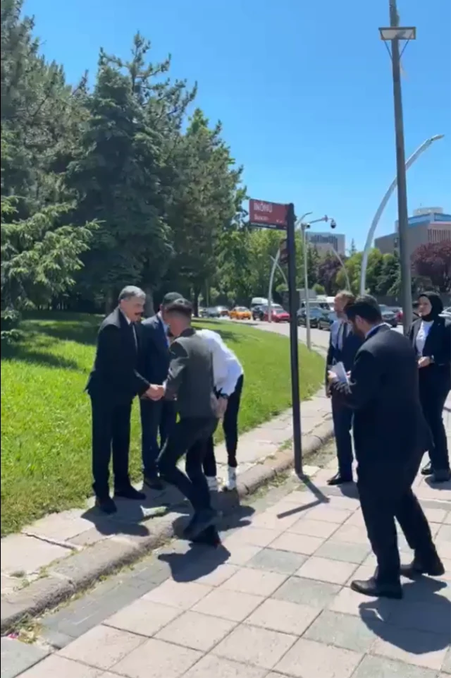 Bakan Çi̇ftçi̇i̇