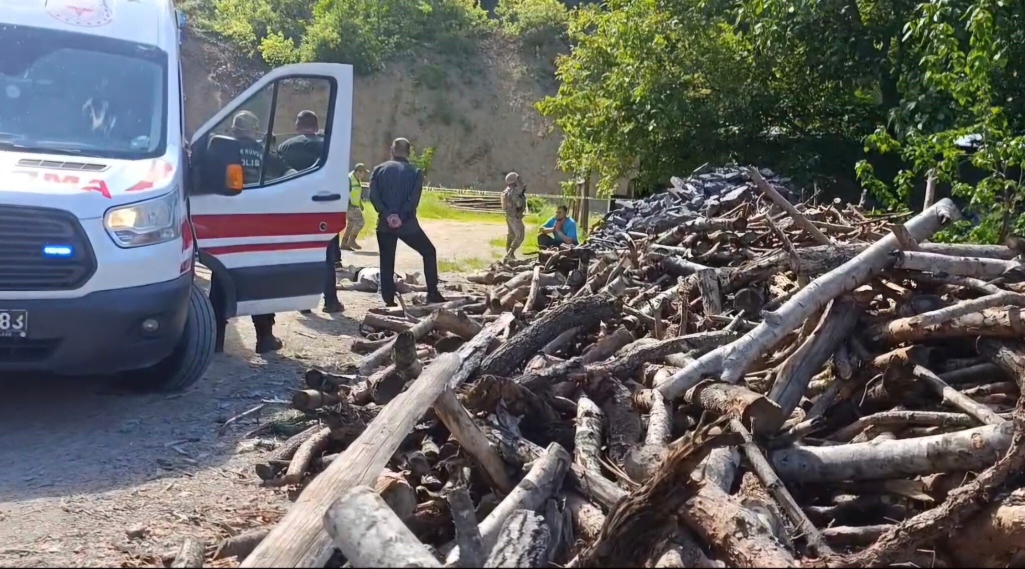 Daha 26 yaşındaydı! Cani kocası, odunla döverek öldürdü