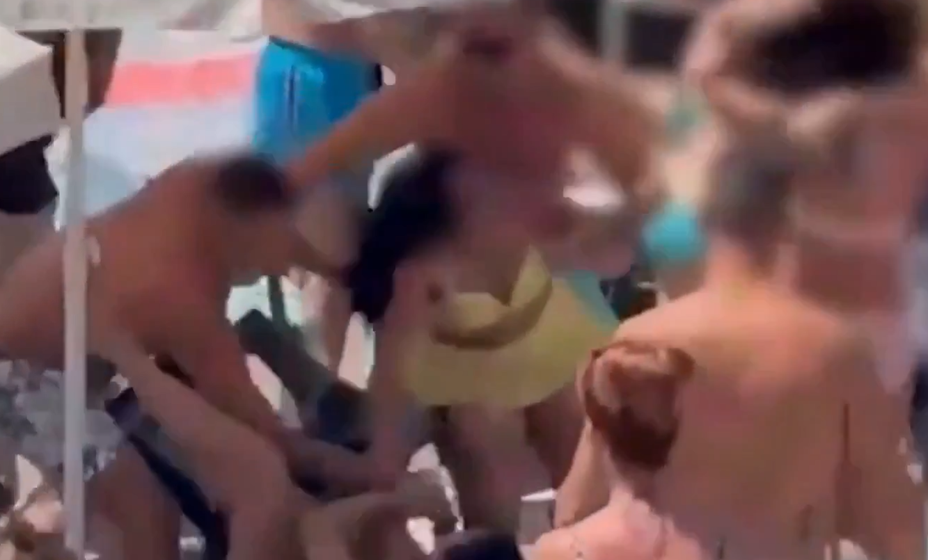 İspanya’da şezlong tartışması saldırıya dönüştü