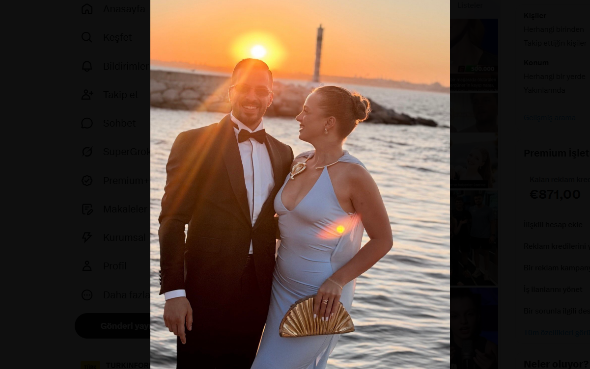İpek Filiz Yazıcı’dan Sevgilisiyle Romantik Kare