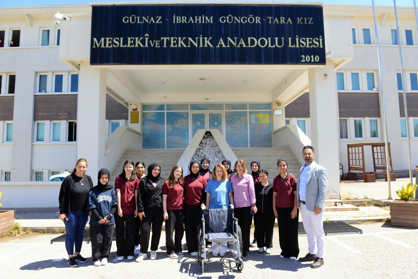 Kapak Topladılar, Hayat Değiştirdiler Örnek Proje Kahramankazan’da (1)