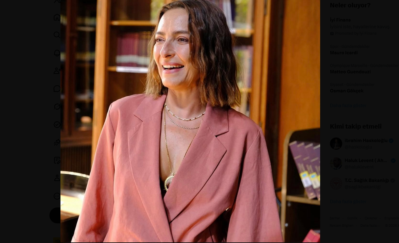 Oyuncu Ayça Bingöl Kıskanmak’tan Sonra Aşk Ve Tahta Ile Dönüyor! (1)