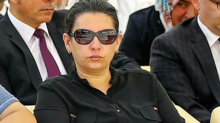 57E0490B18C774102Ce8141F.jpg