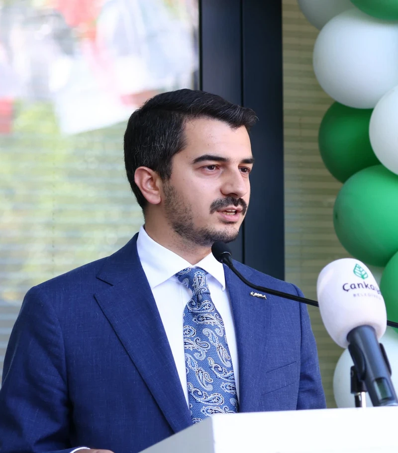 85A5B612 Cankaya Belediye Baskanina Tatil Tepkisi 45 Devlet Baskani Ankaradayken Nasil Izne Cikilir